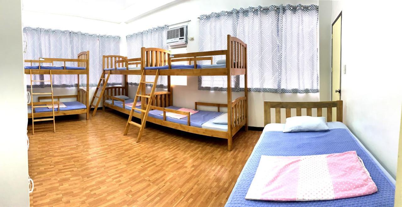 세부 E-Mo Dormitory 호스텔 외부 사진